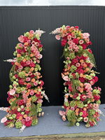 Arche florale de luxe verte et rose vif, guirlande florale fuchsia pour décorations de table de mariage et de fête, rose