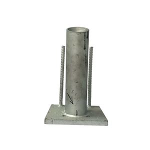 Colonne préfabriquée galvanisée avec base encastrée et double armature déformée, support d'ancrage <span class=keywords><strong>en</strong></span> acier soudé - Product Image 1