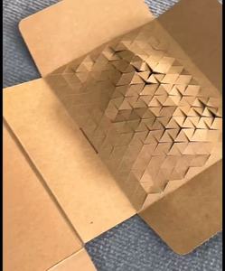 Biểu tượng tùy chỉnh giấy bưu phẩm hộp bọc bảo vệ tổ ong giấy đồ chơi chai thủy tinh bao bì sản phẩm bảo vệ vận chuyển hộp - Product Image 5