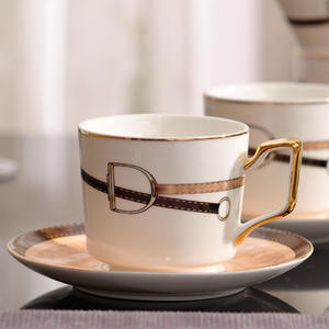 Venta caliente 11 piezas European Royals sala de estar decoración del hogar Juego de café y té de porcelana - Product Image 3