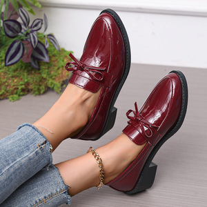 Bow Thick Heel Slip-on Small Leather Shoes Autumn Retro Plus Size Pointed Toe Mid Heel Flats 43 - Product Image 4