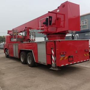 <span class=keywords><strong>Camion</strong></span> de travail aérien Dongfeng, hauteur 45 m, double essieu arrière, flèche en acier haute résistance, système de protection de sécurité - Product Image 4