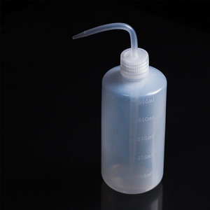 Bouteille pulvérisateur d'arrosage souple en plastique LDPE IBELONG 500 ml, bleu, rose, noir, transparent, pour usage domestique et jardin - Product Image 6