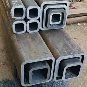 Tube carré en acier au carbone Q195 Q235 de haute qualité sans soudure pour la construction - Product Image 1