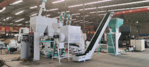 Máquina <span class=keywords><strong>de</strong></span> <span class=keywords><strong>pellet</strong></span> <span class=keywords><strong>de</strong></span> alimento Animal/madera/combustible, <span class=keywords><strong>precio</strong></span> <span class=keywords><strong>de</strong></span> fertilizante orgánico, máquina <span class=keywords><strong>de</strong></span> <span class=keywords><strong>pellet</strong></span> <span class=keywords><strong>de</strong></span> estilismo animal/granulador <span class=keywords><strong>de</strong></span> disco - Product Image 3