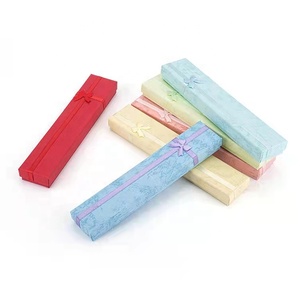 Small order quantity lid and base paperboard pink jewelry packaging necklace box