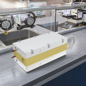 Trocador de Calor Termoelétrico Líquido-Líquido de Alta Eficiência 24VDC 450W por Huajing - Product Image 6