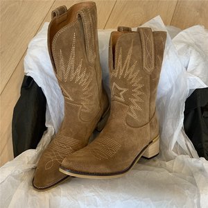 Nuovi Stivali Western Ricamati a Metà Polpaccio per Donna 2025, Tacco Basso, Taglio a V, Stile Vintage Cowboy alla Moda - Product Image 4