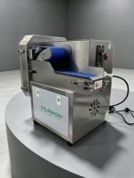 Commerciële industriële multifunctionele groentesnijder, automatische snijmachine voor komkommer, wortel, radijs en diverse groenten