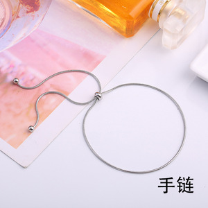 Bracelet minimaliste en or en forme d'os de serpent, chaîne réglable, bijoux géométriques pour femmes - Product Image 2
