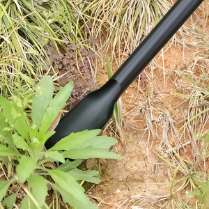 Ensemble d'outils <span class=keywords><strong>de</strong></span> jardinage : pelle <span class=keywords><strong>de</strong></span> jardin, petite pelle pour la plantation et le repiquage <span class=keywords><strong>de</strong></span> fleurs et plantes en pot, et râteau domestique pour légumes - Product Image 5