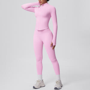Ensemble haut sans manches léger et imperméable à col montant zippé et leggings push-up pour femmes grandes tailles, idéal pour la gym, les loisirs et le quotidien - Product Image 4