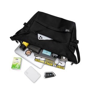 Sac messager élégant pour <span class=keywords><strong>homme</strong></span> en nylon noir <span class=keywords><strong>à</strong></span> bandoulière unique, multi-poches, sac de loisirs <span class=keywords><strong>à</strong></span> bandoulière, sac <span class=keywords><strong>à</strong></span> bandoulière - Product Image 5