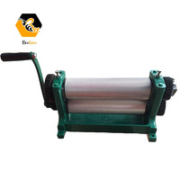 Matériel d'apiculture, machine à rouler les feuilles de fondation en cire d'abeille / machine à estamper la cire d'abeille / estampeur de cire d'abeille