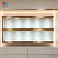Vitrine murale incurvée pour bijoux, présentoir à bijoux, armoire en verre éclairée par LED pour bijouterie, personnalisable