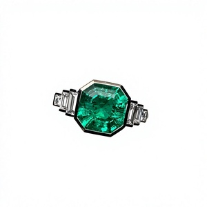 แหวนเงินแท้ 925 ประดับเพชรทรง Asscher เพาะเลี้ยงในห้องปฏิบัติการ ดีไซน์สวยหรูสำหรับผู้หญิง เหมาะสำหรับเป็นเครื่องประดับหมั้นสุดหรู - Product Image 1