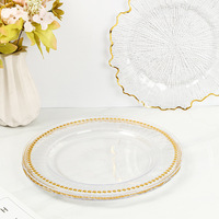 Assiette de présentation ronde en acrylique transparent avec bord doré, 13 pouces, pour mariage, sous-assiette, décoration de table, vente en gros