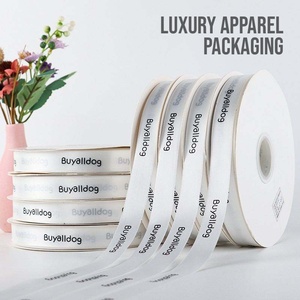 Cinta de Embalaje de Lujo para Ropa Bee, Cinta de Grosgrain Personalizada con Lámina Dorada Impresa para la Reconocimiento de la Marca - Product Image 1