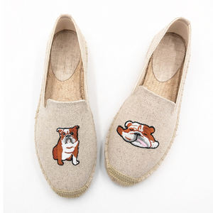 Zapatillas de Lona con Bordado de Bulldog <span class=keywords><strong>para</strong></span> Mujer, Estilo Slip-On, Planas, <span class=keywords><strong>para</strong></span> Verano, Playa, Moda, <span class=keywords><strong>para</strong></span> Amantes de los <span class=keywords><strong>Perros</strong></span>, Casuales - Product Image 2