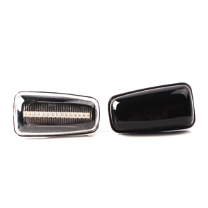 ไฟเลี้ยวข้างแบบไดนามิก LED สีเหลืองอำพัน เลนส์รมดำ ยี่ห้อ ADT Automotive สำหรับรถยนต์รุ่น 106 306 406 806 - Product Image 4