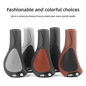 Poignées de vélo ODI verrouillables pour VTT et vélos pliants – Confortables – En stock entrepôt - Product Image 1