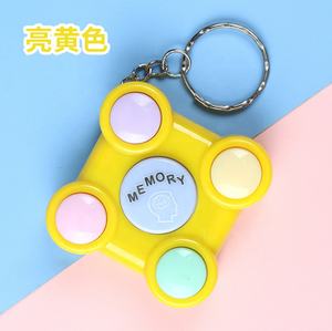 Machine portative de jeu de cerveau <span class=keywords><strong>d</strong></span>'entraînement de mémoire de <span class=keywords><strong>Cube</strong></span> créatif Flash effet sonore jouets interactifs <span class=keywords><strong>d</strong></span>'intelligence <span class=keywords><strong>d</strong></span>'enfants porte-clés - Product Image 2