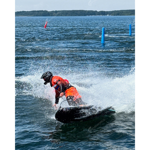 Bouées de course spécialisées, marqueurs flottants utilisés pour définir les parcours de voile, de natation et de sports nautiques - Product Image 4