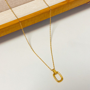 Collana in Acciaio Inossidabile Placcato Oro, Design di Lusso alla Moda, Semplice e Trendy, Personalizzabile, per Uso Quotidiano Femminile, Gioielli all'Ingrosso - Product Image 1