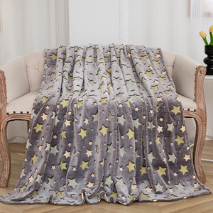 Gifts for Dads Christmas: 5 Cozy Fleece Throws He’ll Actually Use