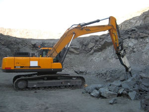 Excavatrice SY3000E de 292 tonnes avec une puissance moteur de 900 kW et une capacité de godet de 15 m³ - Product Image 5