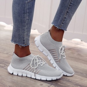 Zapatillas deportivas informales para mujer, suela plana de malla tejida voladora para Primavera/Verano, zapatillas de correr antideslizantes de PVC transpirables con cordones profundos - Product Image 2