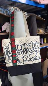 Sac fourre-tout personnalisé en toile grande taille pour un style de vie actif, idéal pour les voyages - Product Image 5