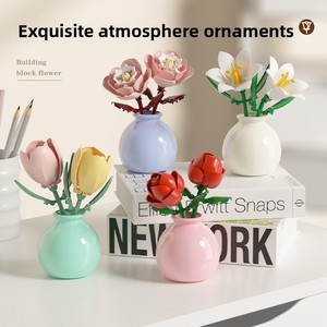 Juego de Bloques de Construcción Compatibles para Arreglos Florales, Adorno de Escritorio, Jarrón, Juguete para Niñas, Regalo, Modelo <span class=keywords><strong>Yi</strong></span> Gao, Venta al Por Mayor - Product Image 3
