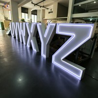 Lettres néon LED en gros, à changement de couleur DC, contrôlées par application, autoportantes, pour la location d'événements et la publicité commerciale