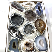 Vente en gros de cristal naturel Druzy Agate Geode Cluster Trou Reiki Guérison Cristaux Cluster Geode Box
