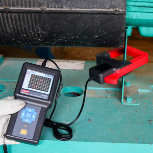 Pinza amperimétrica UNI-T UT279 para pruebas de corriente de puesta a tierra en transformadores y reactivores - Product Image 6