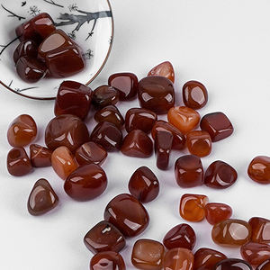 Cristal de guérison roulant de style Feng Shui en pierre polie <span class=keywords><strong>cornaline</strong></span> rouge pour poisson pour l'aménagement paysager du réservoir et la mascotte - Product Image 6