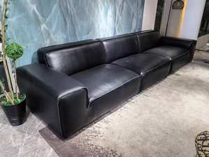 طقم أريكة جلدية عصرية إيطالية التصميم أريكة فاخرة مركبة لغرفة المعيشة أو الفندق أو الشقة - Product Image 5