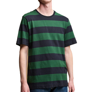 เสื้อยืดลำลองลายทางที่สร้างขึ้นด้วยเนื้อสัมผัสที่นุ่มเนียนและทันสมัยให้การเคลื่อนไหวที่สะดวกสบายและดูสดใหม่ทุกวัน - Product Image 5