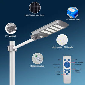 Lampadaire <span class=keywords><strong>solaire</strong></span> <span class=keywords><strong>professionnel</strong></span> tout-en-un 200W 600W IP67 étanche avec capteur radar infrarouge pour l'éclairage des allées - Product Image 3