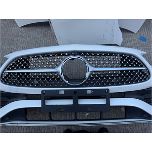 Grille de pare-chocs avant d'origine d'occasion en plastique pour <span class=keywords><strong>Mercedes</strong></span>-<span class=keywords><strong>Benz</strong></span> Classe <span class=keywords><strong>C</strong></span> C206/C200L/C260L/C300L 2022-2024, à fixer par boulons - Product Image 2