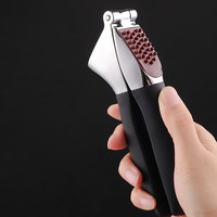 Knoflookpers Meshed Garlic Device Handleiding Gember Knoflook Smasher Walnootkraker Huishoudelijke zinklegering Keukengadget