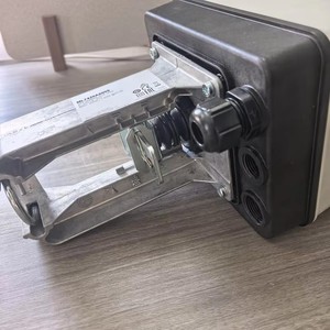 Brand New ML7420A6009 <b>Linear</b> <b>Actuator</b> 24V AC Aluminum Diecast OEM 1 Year Warranty Germany - Product Image 1