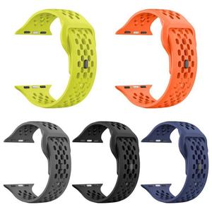 <span class=keywords><strong>Correas</strong></span> de Reloj Deportivas Transpirables de Silicona Upro para <span class=keywords><strong>Apple</strong></span> <span class=keywords><strong>Watch</strong></span> Series 10 9 8 7 SE 41/45mm, Correa de Malla con Hebilla para iWatch 11 Ultra 2 - Product Image 2