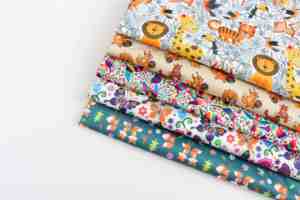 Pul7578 사용자 정의 디지털 인쇄 100% 재활용 폴리에스터 인터록 풀 방수 직물 텔라 풀 아기 천 기저귀를위한 불 투과성 - Product Image 3