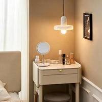 Lampe suspendue LED UFO moderne en marbre et verre, style nordique, à intensité variable, idéale pour chambre à coucher, chevet et coiffeuse – Vente directe usine