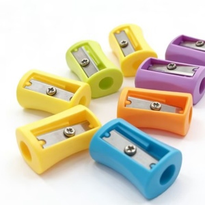 Sacapuntas Personalizado con Logotipo, Portátil, de un Solo Orificio, Manual, de Plástico, para Lápices Estándar y de Colores - Product Image 3
