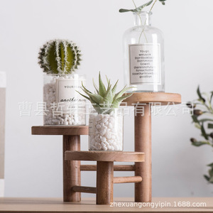 Étagère à fleurs en bois à trois niveaux, type carré sur pied, organisateur de salon ou de bureau, support pour plantes, étagère de rangement multi-niveaux - Product Image 1