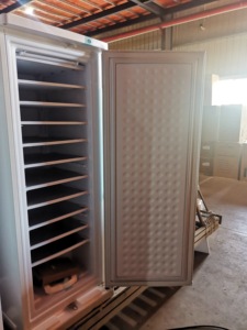 Congélateur solaire commercial DC24V pour blocs de glace, 198L, 11/8 couches, avec batterie solaire au gel, production de 70kg par 24 heures, pour les utilisateurs au Nigeria - Product Image 6