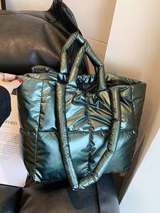 Tas Tote kebesaran, tas bahu kapasitas besar, tas Tote quilt nilon, ukuran besar, mode musim dingin - Product Image 2